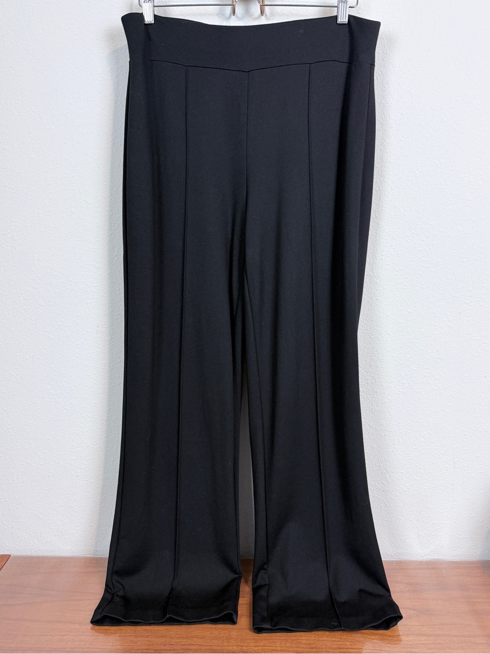 Jones New York Black Wide-Leg Knit Pull-On Pants